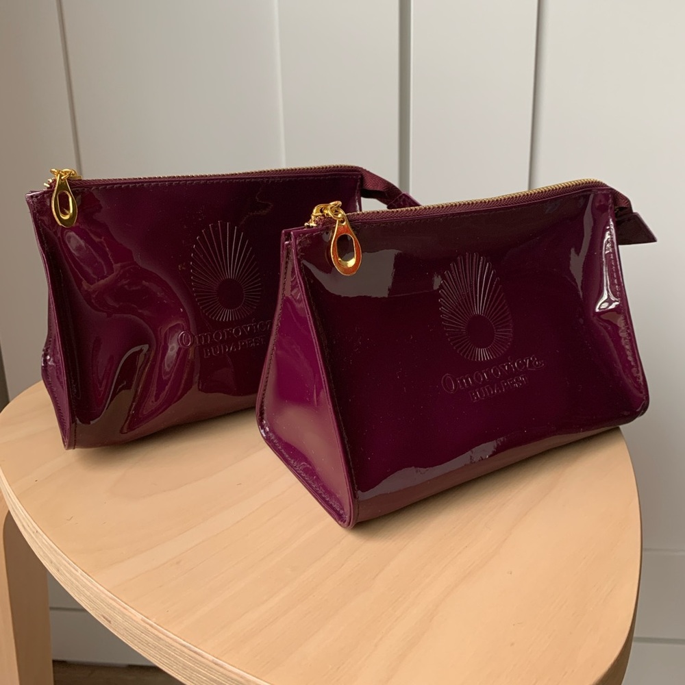 NWOT set of 2 Cosmetic Bags from Luxury Skincare Brand Omorowicza